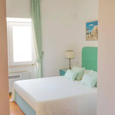 Joey - Prestigious With Private Garage In The Heart Of פוזיטנו