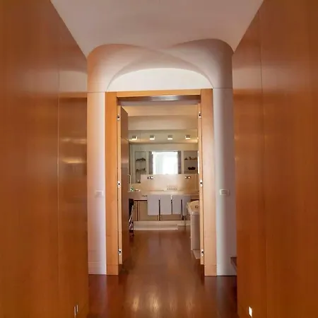 Villa Joey - Prestigious With Private Garage In The Heart Of Positano