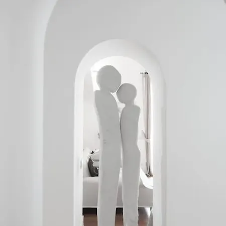 Joey - Prestigious With Private Garage In The Heart Of Villa Positano
